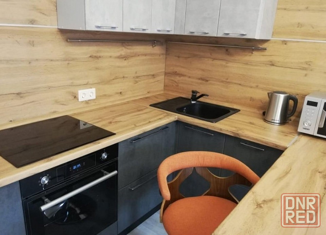 Сдам квартиру-студию ул. Архитекторов (Петровский район) 19000 рублей. + залоговая часть Донецк - изображение 1