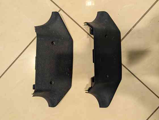 Продам нижние части накладок на средние стойки Меоседес W124 Донецк