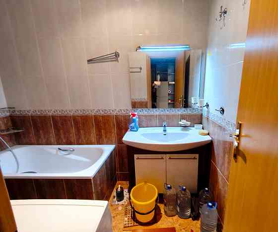 Продается 2 комнатная квартира Университетская Орешкова Донецк