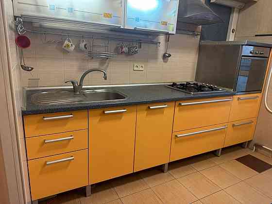 Продам 3-х ком.кв. проспект Театральный,ориентир Набережная. Донецк