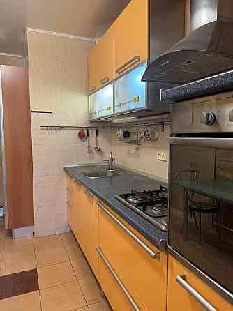 Продам 3-х ком.кв. проспект Театральный,ориентир Набережная. Донецк