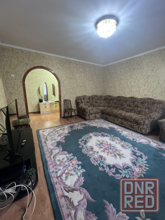 Продажа 2 комн. квартиры, м-н Солнечный Макеевка - изображение 2