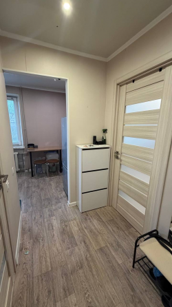 Продажа 1 комнатной квартиры, м-н Зелёный, ориентир Скорая помощь Макеевка