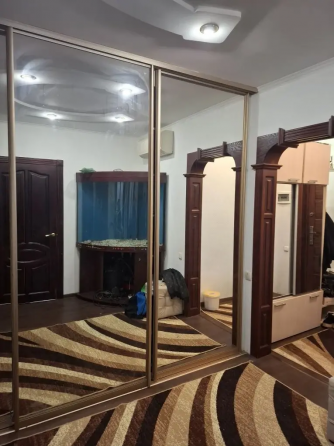 3 комнатная квартира, ул. Высоцкого 9 Донецк