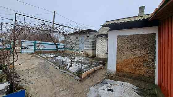 Два дома на участке 28 соток Донецк