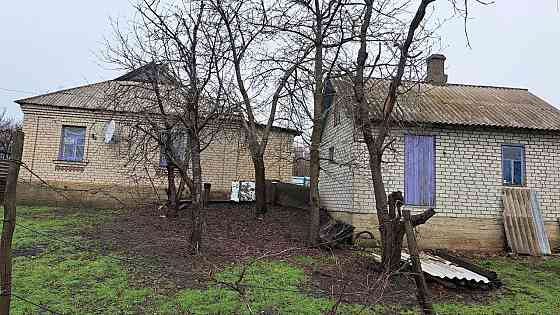 Два дома на участке 28 соток Донецк