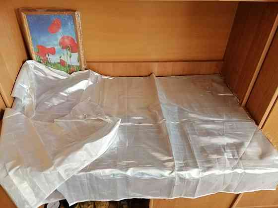 Продам кусок отрез серебристой парчи Донецк