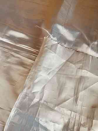 Продам кусок отрез серебристой парчи Донецк