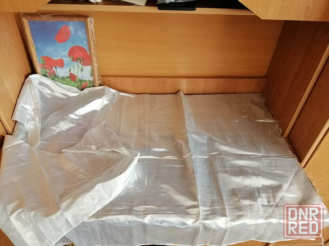 Продам кусок отрез серебристой парчи Донецк - изображение 6