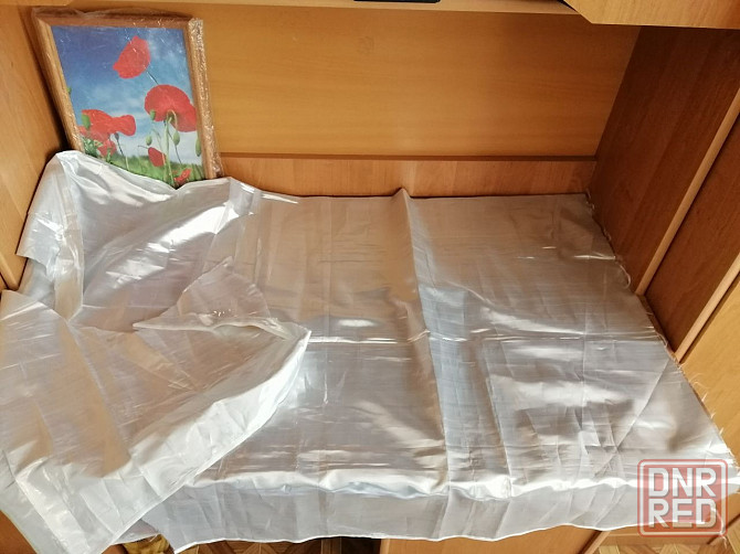 Продам кусок отрез серебристой парчи Донецк - изображение 1