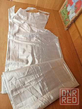 Продам кусок отрез серебристой парчи Донецк - изображение 2