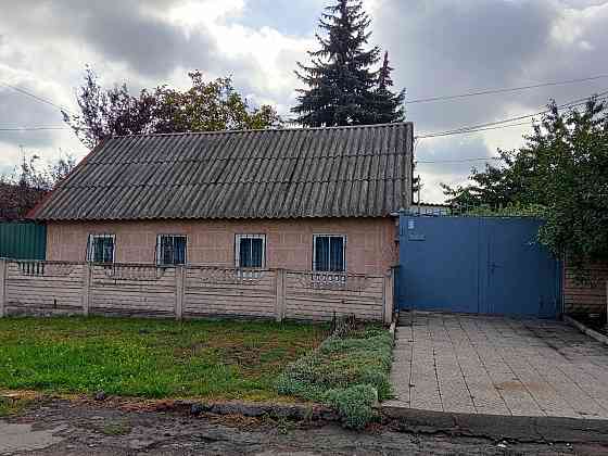 Дом на 18 линии г. Макеевка рядом с центром Макеевка