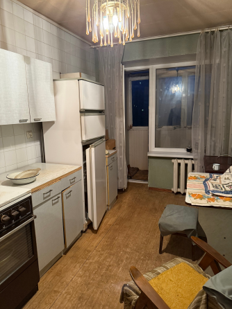 1к в центре Донецка по ул. Набережной в Ворошиловскому р-не Донецк