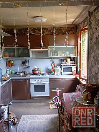 Продаётся 1 комн. Магистральный. Словацкая . 2.500.000 рублей. Донецк - изображение 1