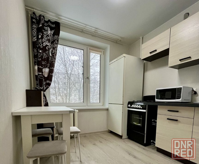 Сдаю двухкомнатную квартиру 48.0 м² этаж 2/5, Киевский район, проспект освобождения Донбасса, Олимпи Донецк - изображение 2