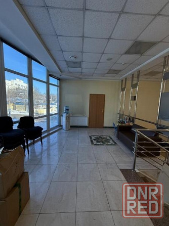 Сдаётся коммерческое помещение 350 м², Ворошиловский район, ул. Первомайская Донецк - изображение 1