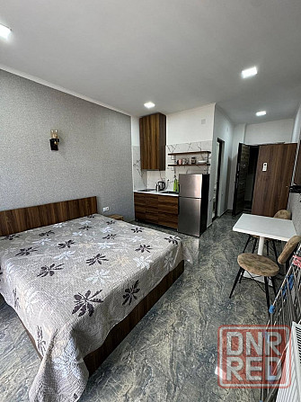 Сдаётся квартира-студия с современным дизайном. Донецк - изображение 2