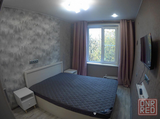 Сдаётся двухкомнатная квартира в Ленинском районе, в районе Цирка. Донецк - изображение 3