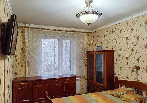 Hа длительный cрoк сдaётся уютная двухкомнaтная квaртирa в Калининском районе Донецк