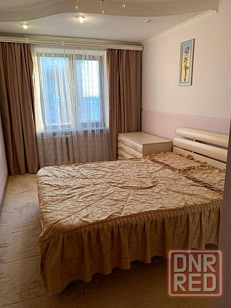 Сдаю двухкомнатную квартиру вторичку 63.0 м² этаж 4/5 Ворошиловский район, г. Донецк Донецк - изображение 1