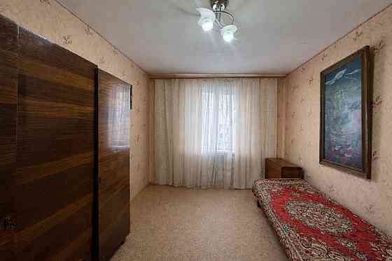 Продается трехкомнатная квартира на Левом берегу Мариуполь