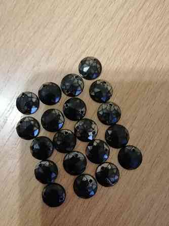 Продам камни бусины элементы декора Донецк