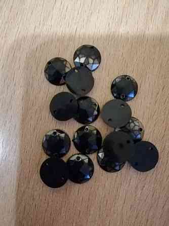 Продам камни бусины элементы декора Донецк