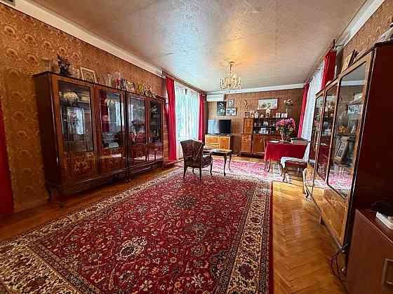 Продажа 4х Комнатной Квартиры в Центре Донецка - Министерский Дом , улучшенная планировка ! Донецк