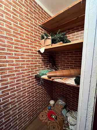 Продается двухкомнатная квартира в Центральном районе Мариуполь