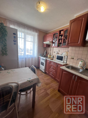 Продажа 2 комн. квартиры, м-н Солнечный Макеевка - изображение 6