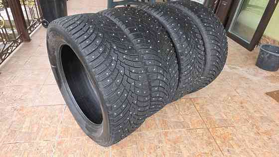 Продаю зимние шипованные шины Pirelli Scorpion Ice Zero 2, 255/55 R20 110H Докучаевск