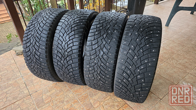 Продаю зимние шипованные шины Pirelli Scorpion Ice Zero 2, 255/55 R20 110H Докучаевск - изображение 1