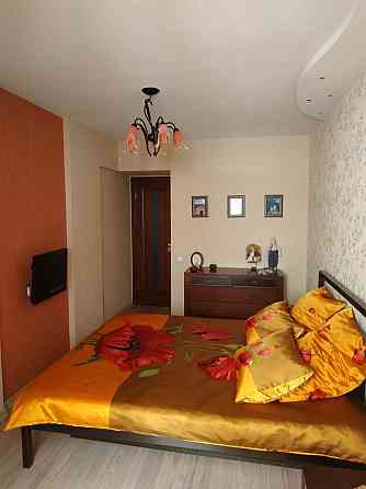 Продажа крупногабаритной трехкомнатной квартиры в Кировском районе, ул.Петровского Донецк