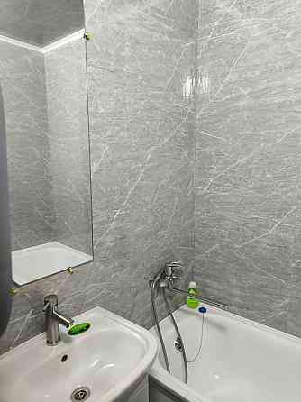 Продам дом с ремонтом ост дск рядом Текстильщик 4 ком ,гараж ,8 сот Донецк