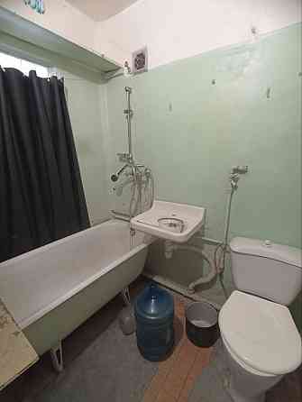 Продам 2 комн.кв., пл-- дь Ленина Донецк