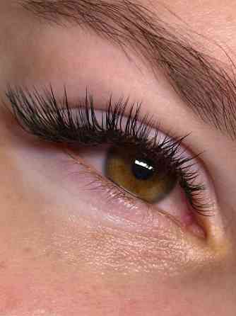 Наращивание ресниц модель Донецк