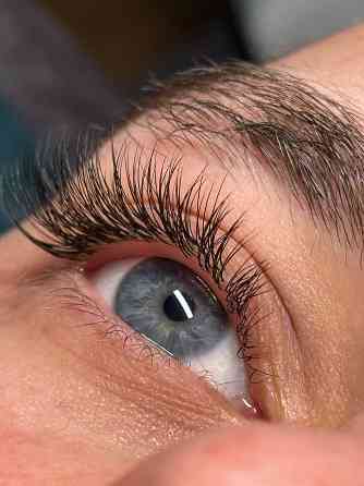 Наращивание ресниц модель Донецк