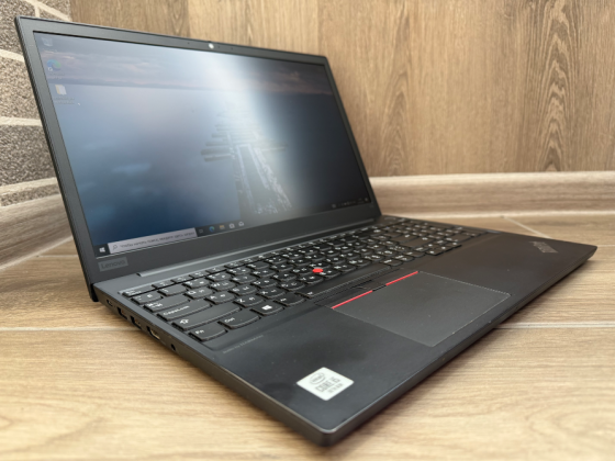 Ноутбук Lenovo ThinkPad E15 Донецк