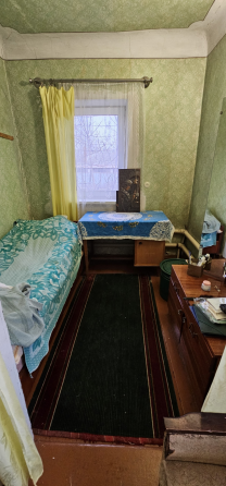 Продаётся дом 4 ком.г.Макеевка пос.Ханженково(ориентир 80-я школа) Макеевка