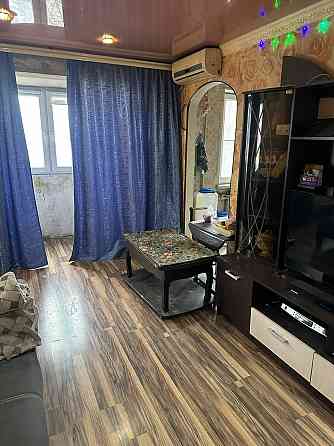 Сдаю 2к. кв. на Черемушках.Накопительный бак. Макеевка