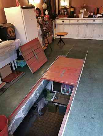 Продам гараж в Калининском р-н в кооперативе Донецк