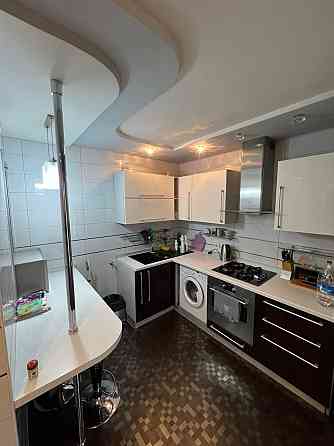 Сдается 4- комнатная квартира,Ленинский район, ориентир Обжора Донецк