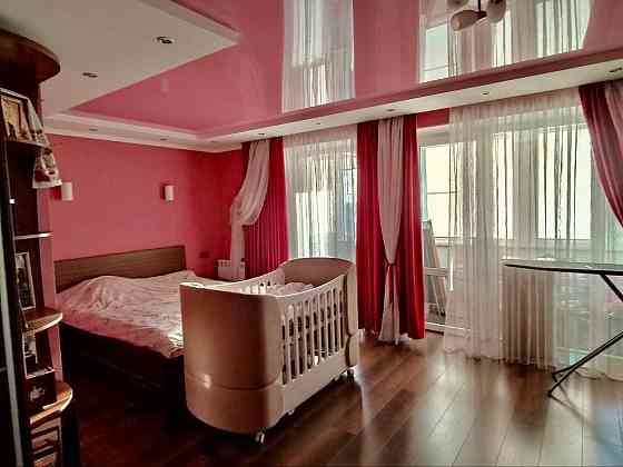 Сдается большая 2- комнатная квартира, Ленинский район, улица Пухова д.3 Донецк