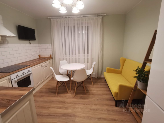 Сдам 2-к квартиру, пл. Бакинских Комиссаров Донецк