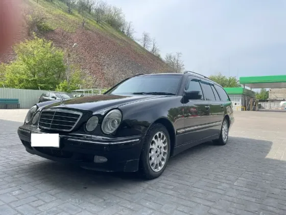 Mercedes-Benz E-класс 3.2 AT, 2002, 300 000 км Донецк