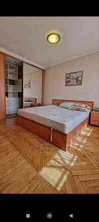 сдам 2 к.кв. ворошиловский р. пл.ленина атлетик 30000 р. Донецк