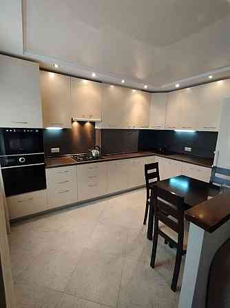 Срочно продам! 3-х комн. квартиру на Раздольной Донецк