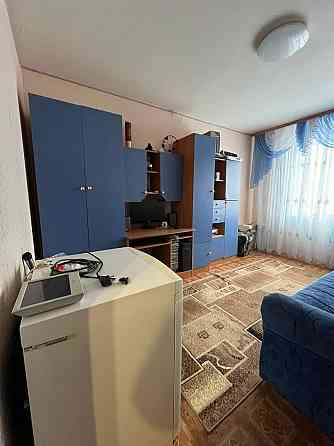 Продается трехкомнатная квартира в Ильичевском районе Мариуполь