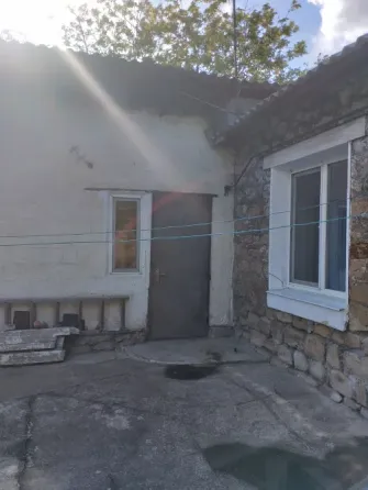 Продам квартиру Макеевка Гвардейка Центр 2-х комн. на земле Макеевка