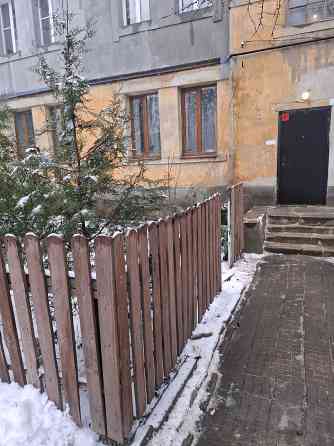 Продам 3х ком крупногабаритную квартиру Ленинский район 31 школы Донецк